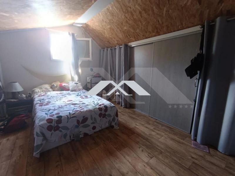 Maison - 98 m² - 4 pièces