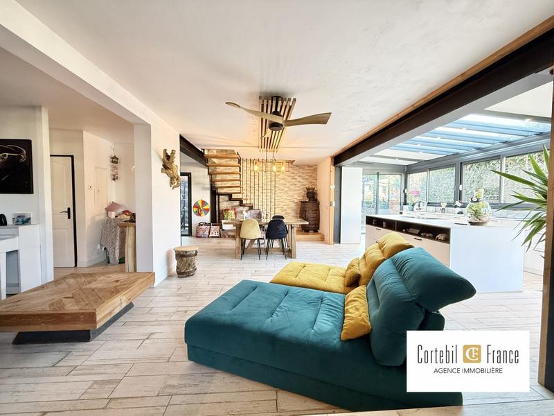 Maison - 124 m² - 5 pièces