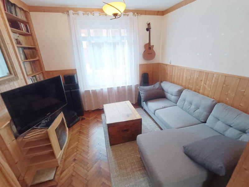 Maison - 183 m² - 6 pièces