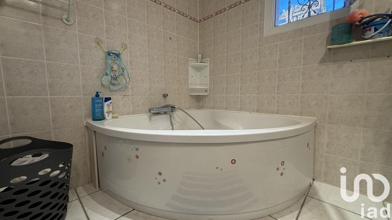 Maison - 198 m² - 5 pièces