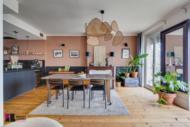 Duplex - 184 m² - 6 pièces