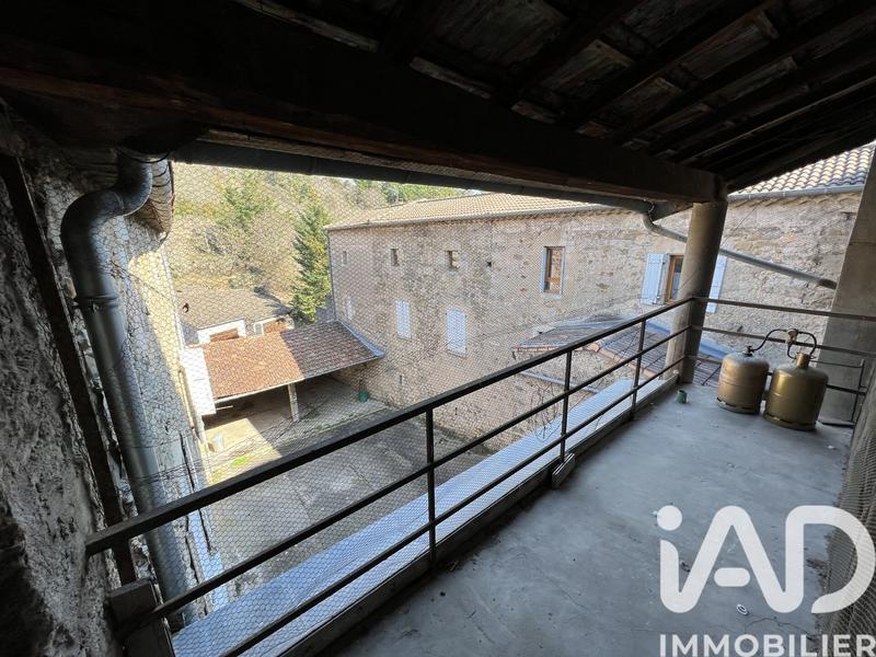 Maison - 188 m² - 5 pièces