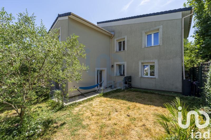 Maison - 160 m² - 7 pièces