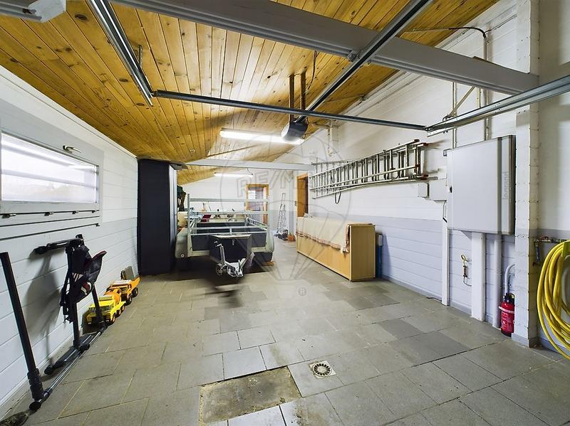 Maison - 155 m² - 4 pièces