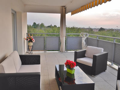 Appartement - 92 m² - 4 pièces