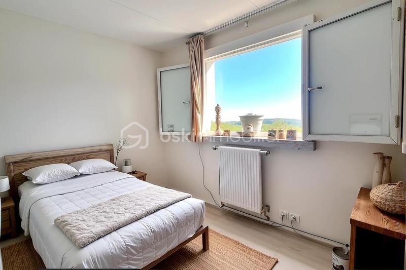 Appartement - 70 m² - 4 pièces