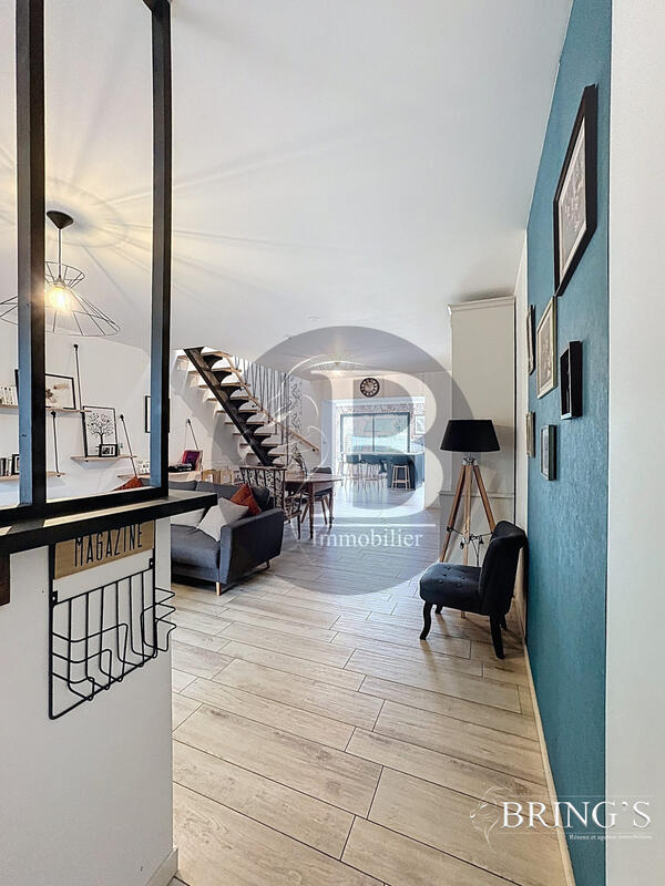 Maison - 110 m² - 5 pièces