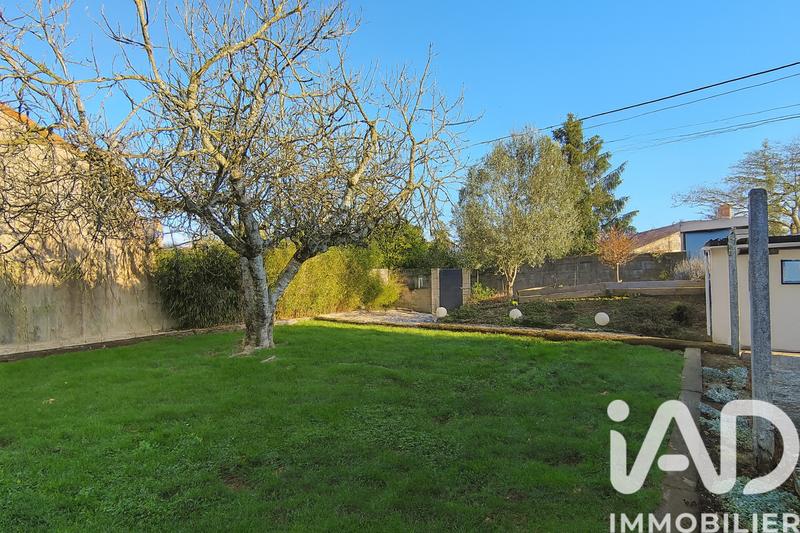 Maison - 92 m² - 5 pièces