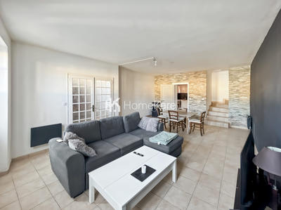 Maison - 120 m² - 4 pièces