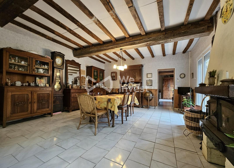 Maison - 177 m² - 7 pièces