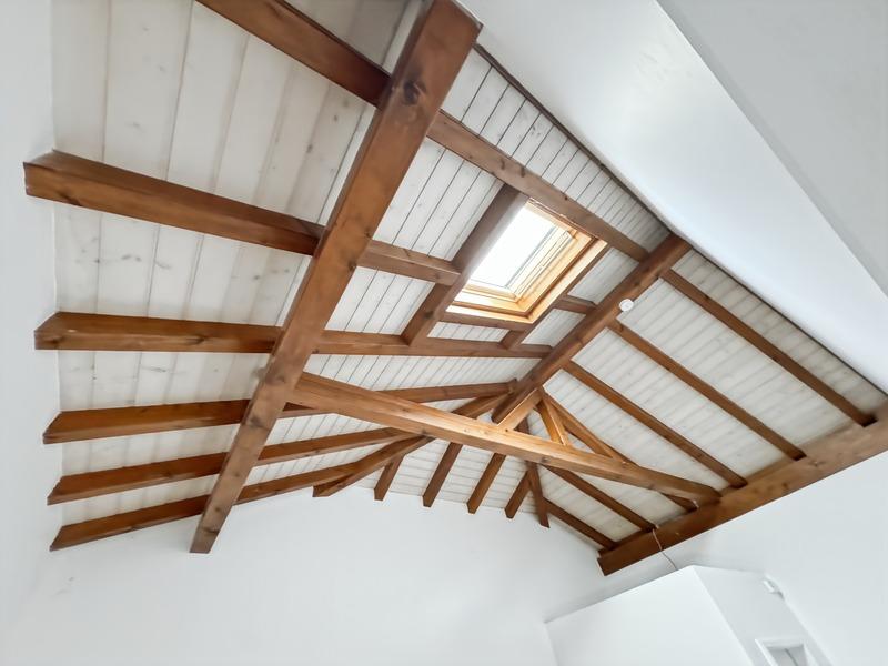 Maison - 230 m² - 7 pièces