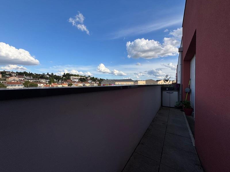 Appartement - 84 m² - 4 pièces