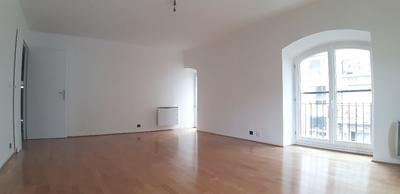 Appartement - 92 m² - 4 pièces