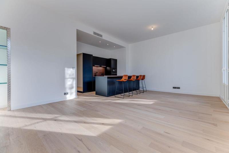 Appartement - 83 m² - 3 pièces