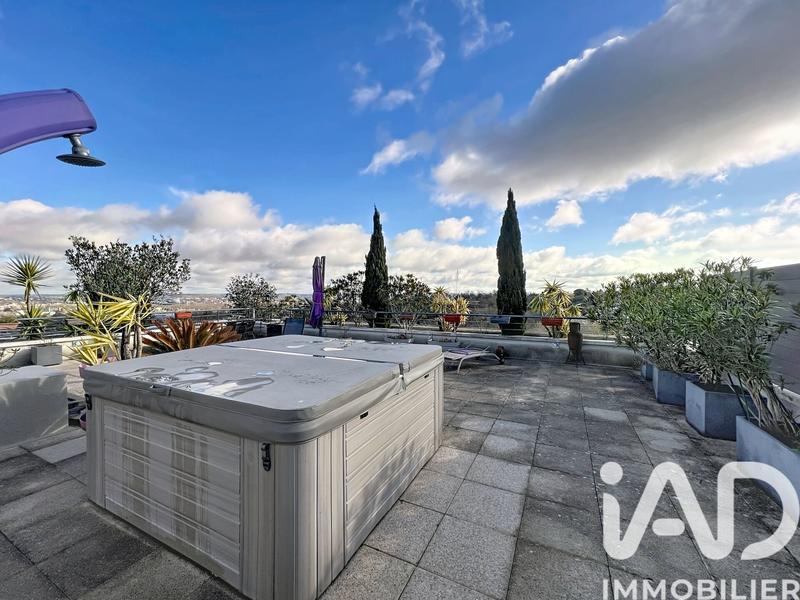 Appartement - 150 m² - 7 pièces