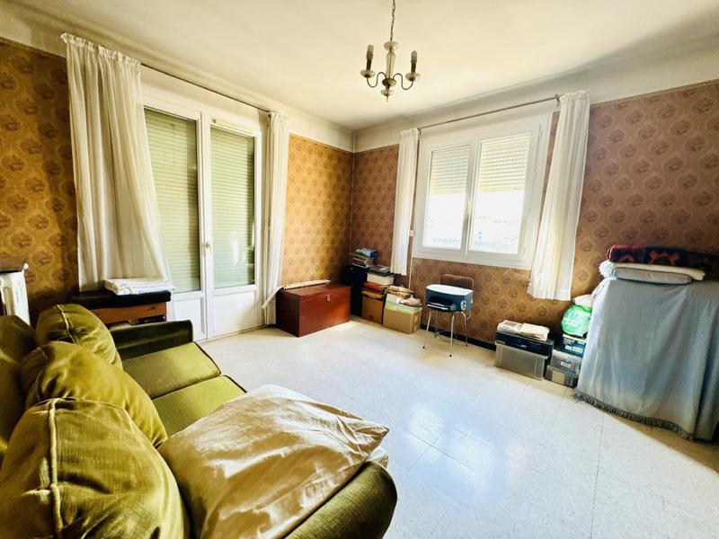 Propriété - 220 m² - 7 pièces