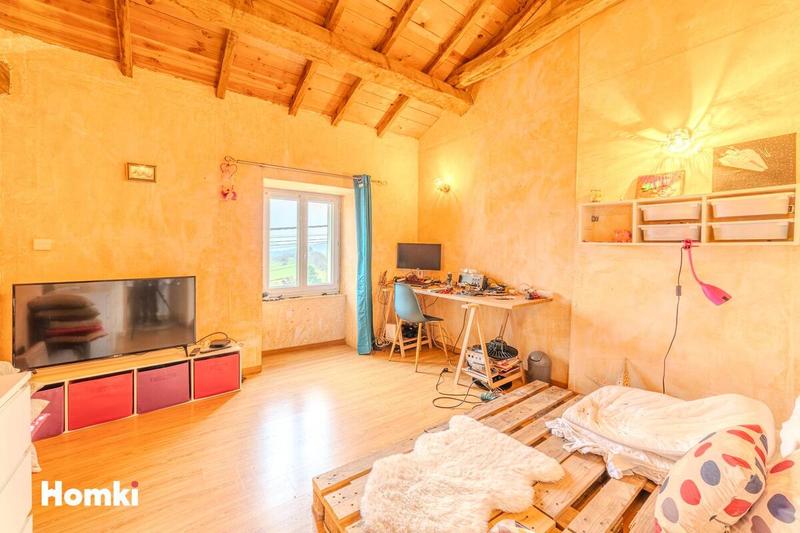 Maison en pierre - 105 m² - 5 pièces