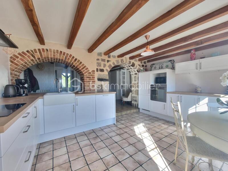Maison en pierre - 186 m² - 6 pièces