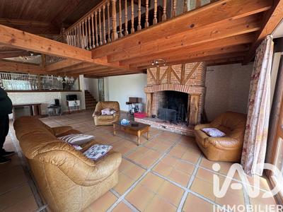 Maison de maîtres - 214 m² - 5 pièces