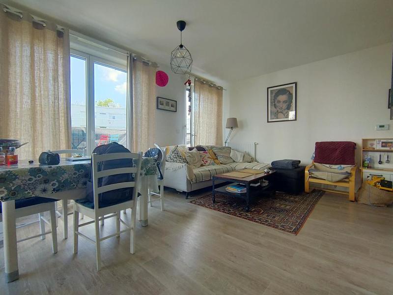 Appartement - 77 m² - 4 pièces