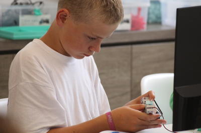 It School : Activités pour enfants pour apprendre à coder avec des robots