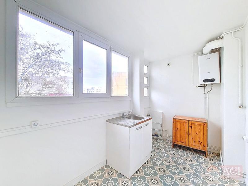 Appartement - 76 m² - 5 pièces