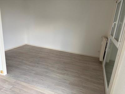 Appartement - 79 m² - 4 pièces