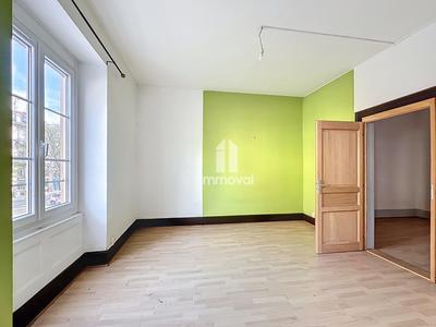 Appartement - 75 m² - 3 pièces