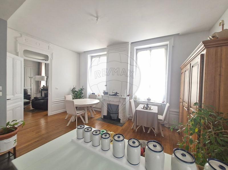 Appartement - 112 m² - 4 pièces