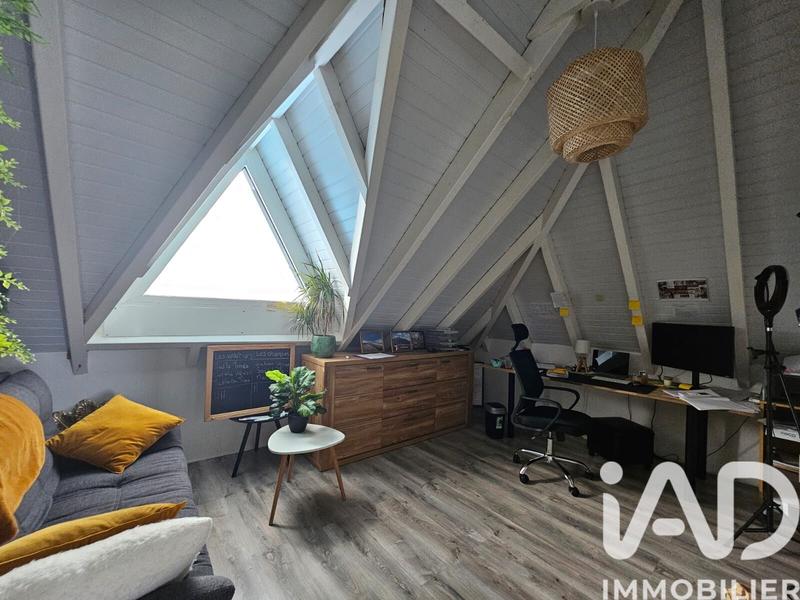 Maison - 184 m² - 6 pièces