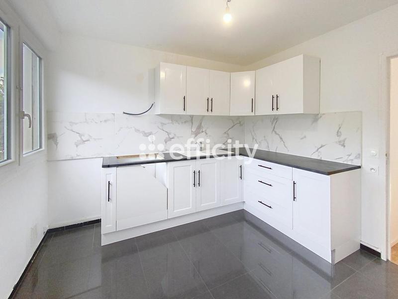 Appartement - 64 m² - 3 pièces