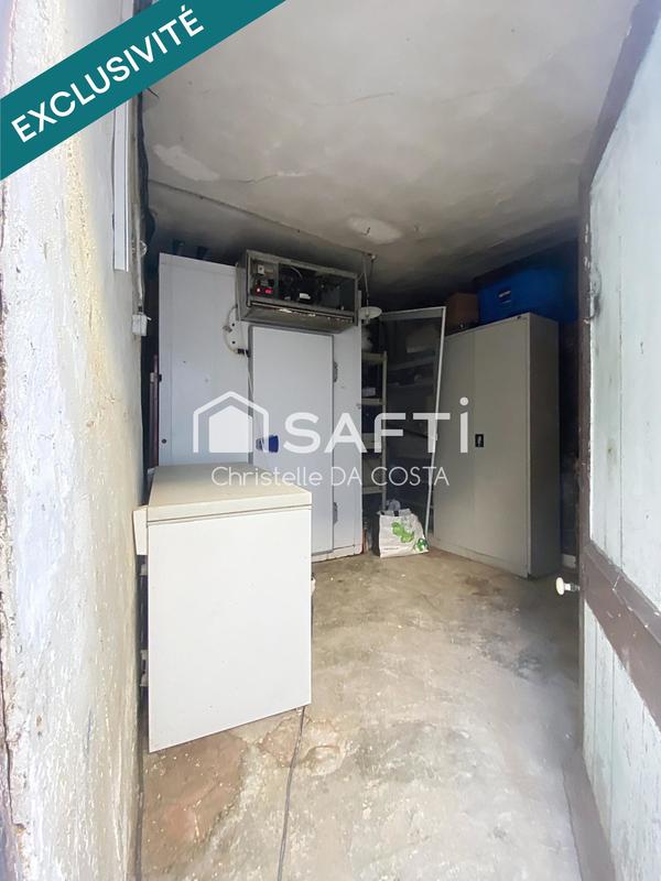 Maison - 200 m² - 7 pièces