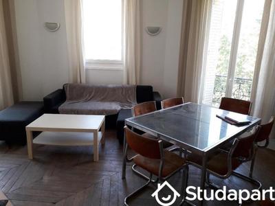 Appartement - 85 m² - 4 pièces