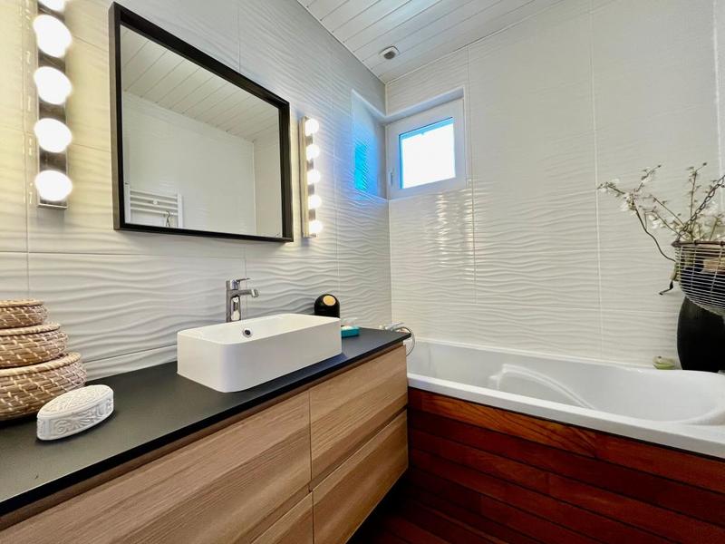 Maison - 97 m² - 4 pièces