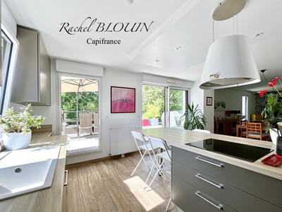 Appartement - 150 m² - 8 pièces