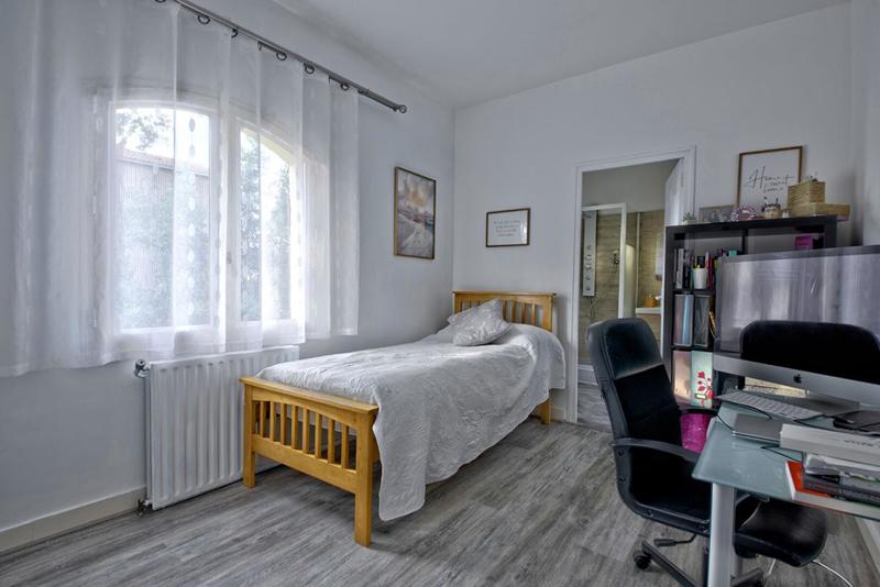 Maison - 141 m² - 7 pièces