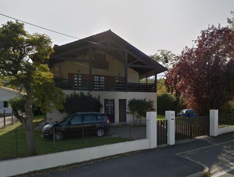 Maison - 296 m² - 15 pièces