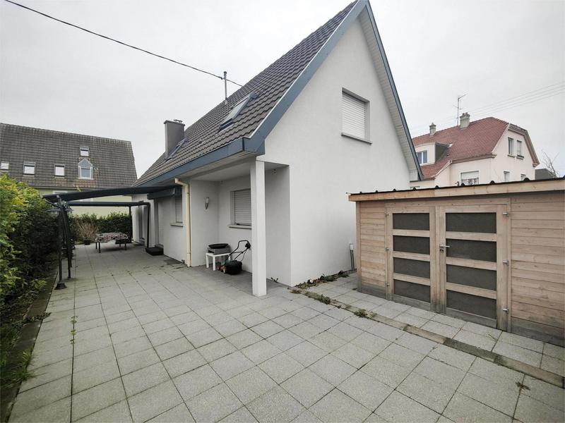 Maison - 113 m² - 5 pièces