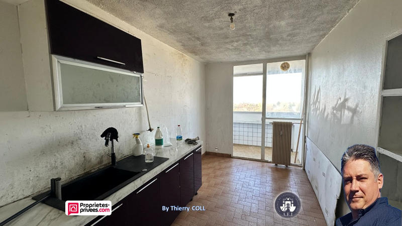 Appartement - 93 m² - 5 pièces
