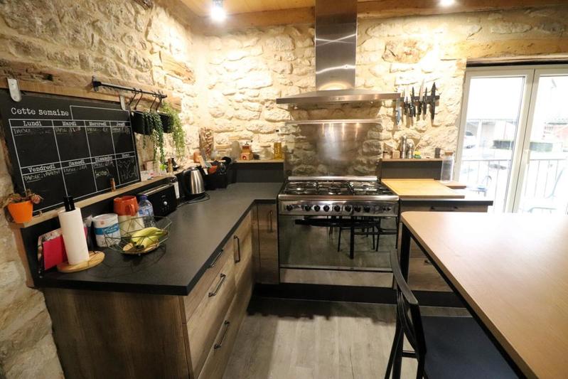 Maison - 170 m² - 6 pièces