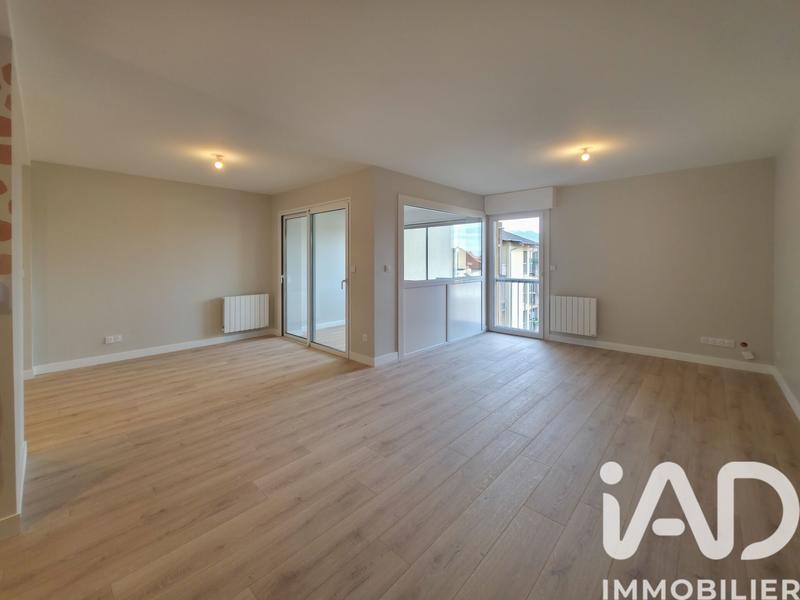 Appartement - 76 m² - 3 pièces