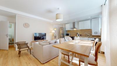 Appartement - 76 m² - 5 pièces