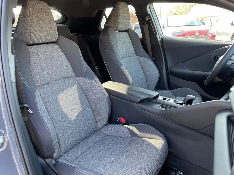 Toyota c-Hr II 2.0 Hybride Rechargeable 225 - Bv Cvt Design