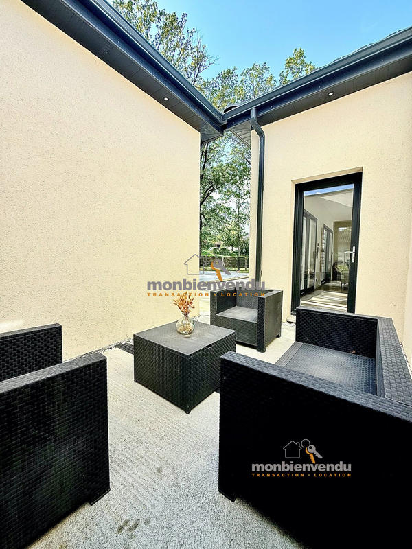 Maison traditionnelle - 117 m² - 4 pièces