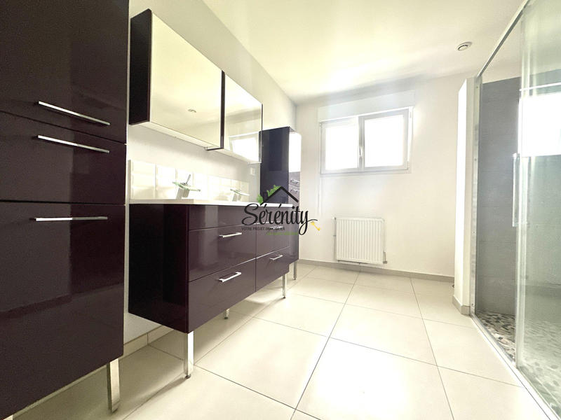 Maison - 140 m² - 5 pièces