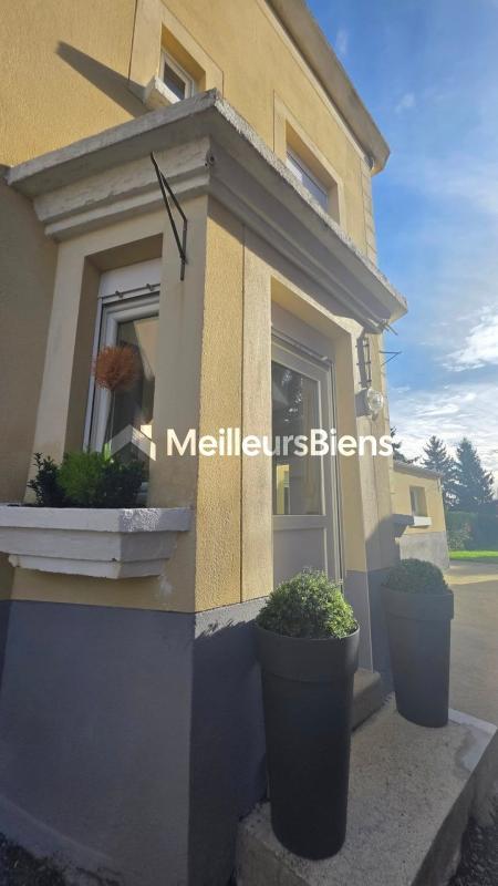 Maison - 107 m² - 5 pièces