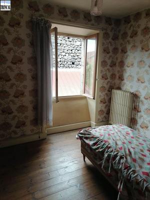 Maison de village - 150 m² - 10 pièces