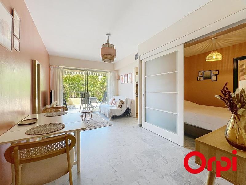 Studio - 36 m² - 1 pièce