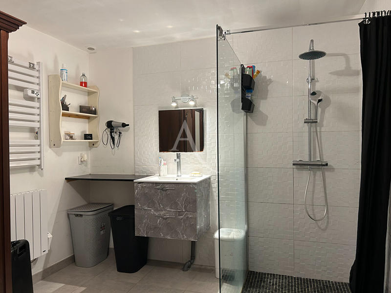 Maison - 162 m² - 6 pièces