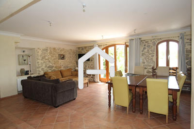 Maison de domaine équestre - 750 m² - 20 pièces